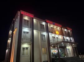 Manish Hotel & Restaurant, hotel v destinaci Degāna