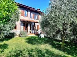 Scenic Apartment Villa Sandrini