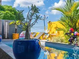 MAISON SUNNY, Piscine chauffée et prestations haut de gamme