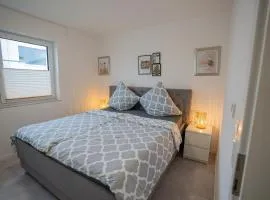 Feel like Home 1