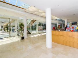 Eix Platja Daurada Hotel & SPA，位于坎皮卡福特的酒店