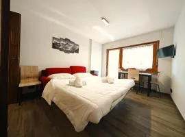 Hostdomus - City Center Flat