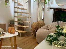 L '&Eacute;crin - Baln&eacute;o & Cin&eacute;room, hotel con hidromasaje en Poitiers