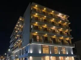 Hotel Triton