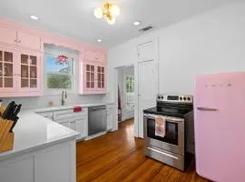 Pink Duchess - Mins to Main Hot Tub & Fire Pit