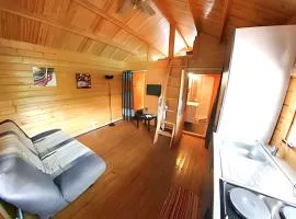 Bungalow charmant à Saint-Joseph, vue sur la piscine
