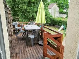 Appartement charmant à Villeneuve avec jardin