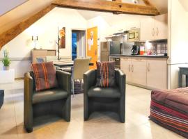 Appartement charmant à La Ferrière-aux-Étangs avec jacuzzi - 42 m², ξενοδοχείο σε La Ferrière-aux-Étangs