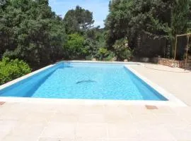 Maison charmante proche de Barjols avec piscine privée