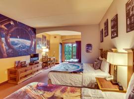 Wisconsin Dells Resort Condo w/ Star Wars Decor!, hotel din Wisconsin Dells