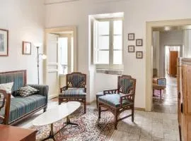 Modern apartment in Siracusa, 150 sqm with balcony