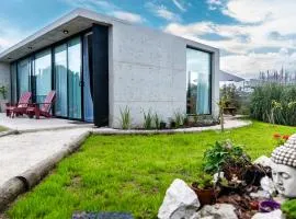 Casa Arena 1 - Casa en Complejo Zona Acantilados Para 4PAX Con Parrilla - Hola Sur