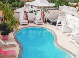 Studio charmant à Sainte-Anne avec piscine partagée - 30 m²