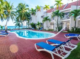 Idyllic Beachfront Condo, lejlighed i Ocho Rios