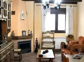 Welcoming House in Hueva, Great View