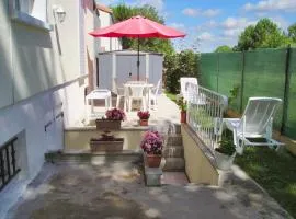 Appartement charmant à Breuillet avec jardin spacieux