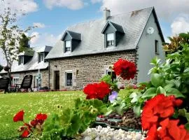 Maison confortable à Saint-Laurent-de-Cuves avec jardin