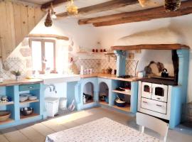 Charming House in Filozici + Garden, ξενοδοχείο σε Filozići