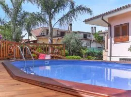 Cosy Villa in Ladispoli with Private Pool
