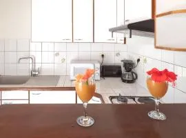 Appartement moderne à Sainte-Anne - Piscine & Jardin - 80 m²