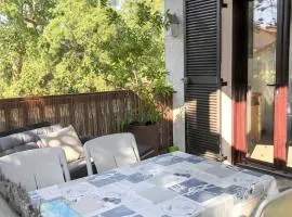 Charmant appartement à Saint-Julien 40 m² avec vue jardin