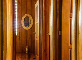 The Retreat at Finca Solana, Corozal, Belize, hotel que accepta animals a Corozal