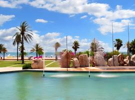 Spacious Apartment in Sant Carles de la Ràpita, Sea View, hotel in Sant Carles de la Ràpita