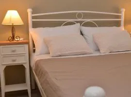 Moutros Cozy Home