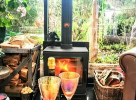 Cotswold Garden Chalet in Stow-on-the-Wold, domek nebo chatka v destinaci Stow-on-the-Wold