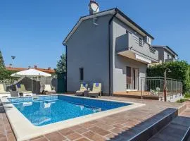 Dora Comfortable holiday residence
