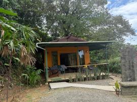 Susan Bungalow #3 Bah&iacute;a Drake,Corcovado Familia Amaya，位于San Pedrillo的简易别墅