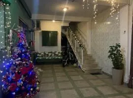 The Village Real