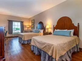 Chateau Saint Denis Hotel, a Trademark Collection by Wyndham