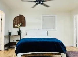 Contemporary Studio Near Mojave Aerospace Airport