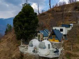 SaffronStays Interstellar