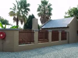Commalong Lodge