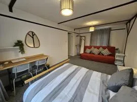 Inspire Home Stylish Stay A