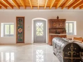 Serenity Retreat in Pidasos