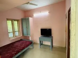 Savitham apartment and lodge rental