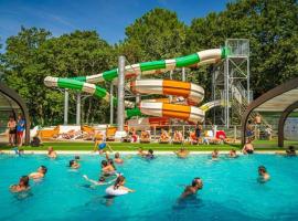 ZEcamping chiens acceptés espace aquatique et bar, hotel a La Baule