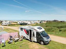 First Camp Lakolk Strand Camping、Lakolkのシャレー