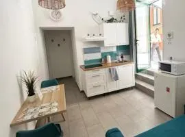 Urban Chic Guest House free Wi-Fi-
