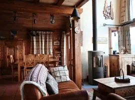 Chalet savoyard de luxe avec cheminée, hammam, WiFi et parking à Vallandry - FR-1-411-664