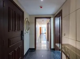شقة فندقية كبيرة بفندق هلTون المعادي Tower Resident Apartment