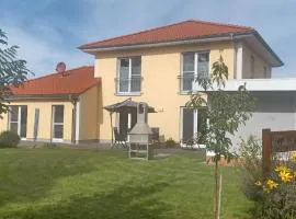 Ferienwohnung Luisa Klein In Aurich Tannenhausen