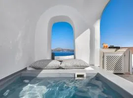 Elegant Santorini House 1 Bedroom Villa Caldera View-Outdoor Hot Tub Oia
