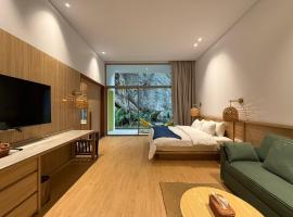 Ozone Cave, hotel amb banyeres d'hidromassatge a Thong Nai Pan Noi