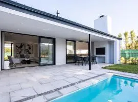 Luxury Golf Villa 710, Pearl Valley Golf Estate