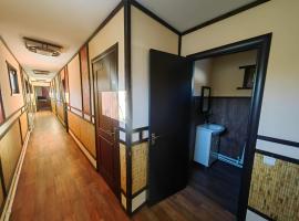 Отель Горный Родник, hotel v destinaci Besqaynar