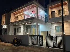 Shri Swami Samarth Home Stay